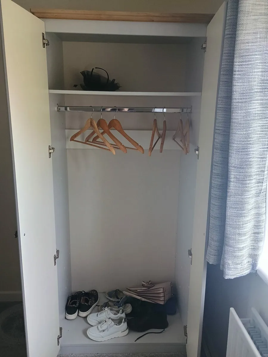 Wardrobe - Image 3
