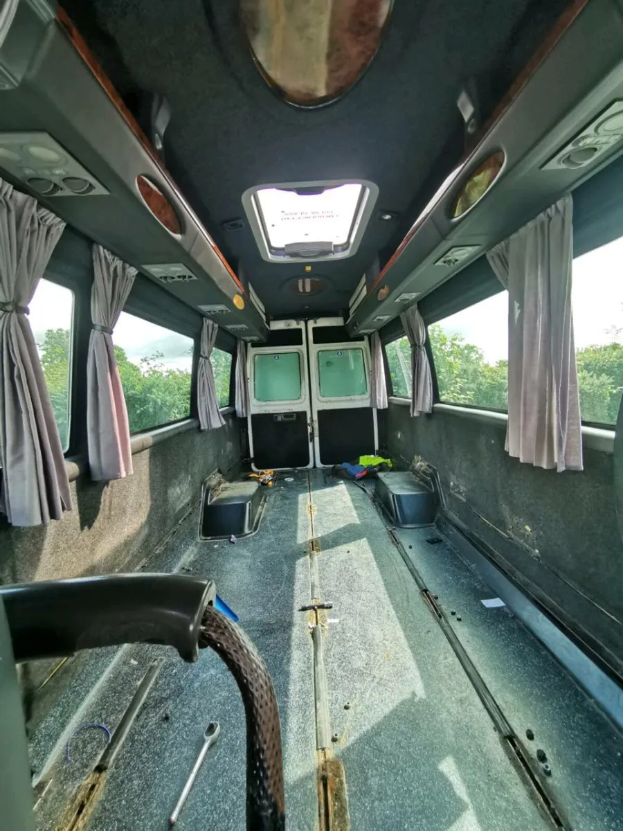 2004 Mercedes Sprinter 413 CDI Camper Project - Image 2