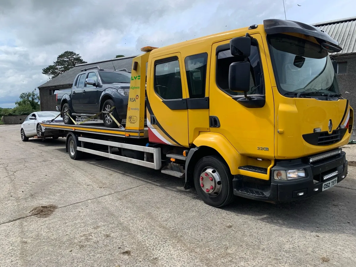 Renault 12ton recovery tilt and slide - Image 3
