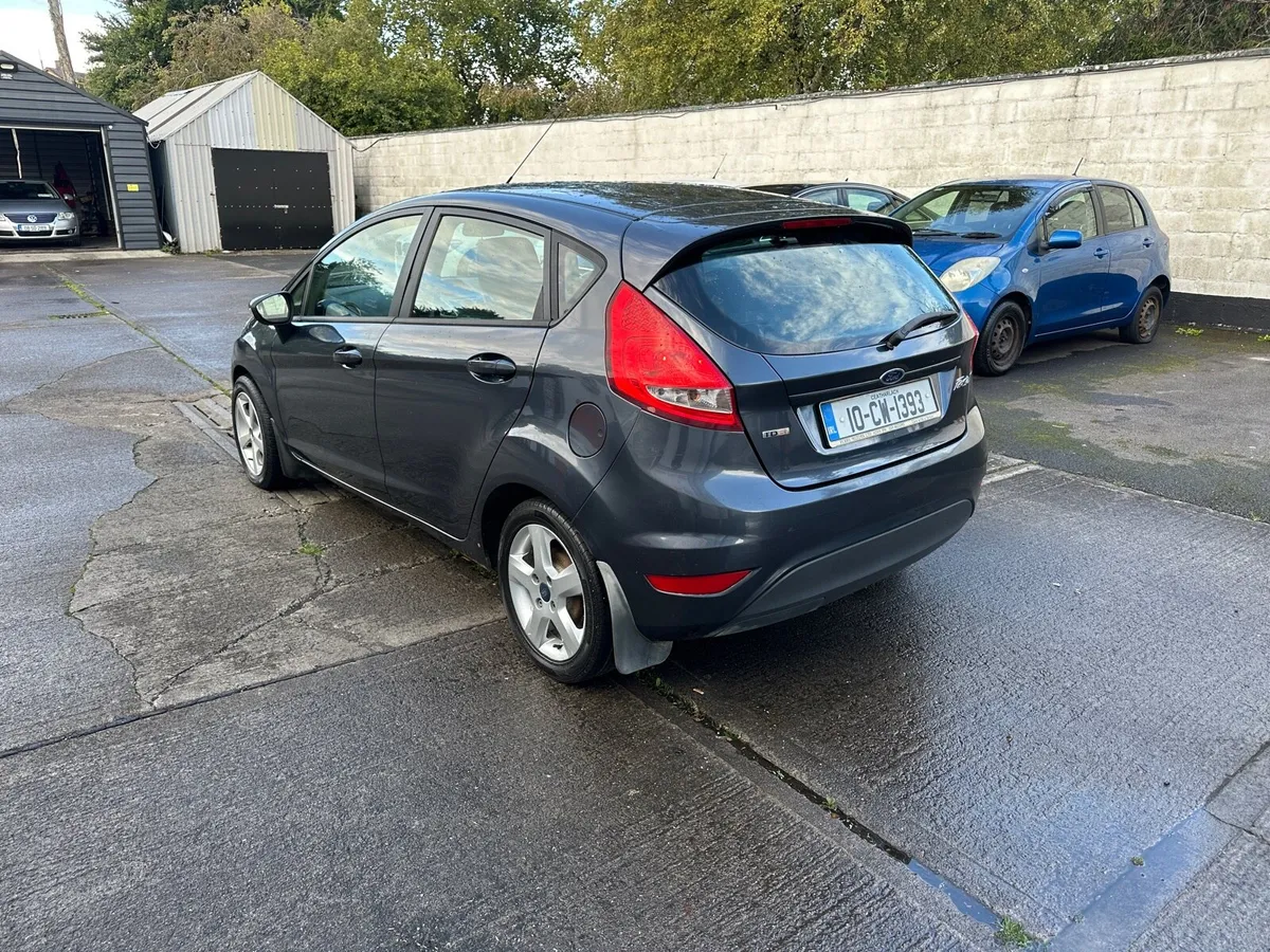 10 Ford Fiesta 1.4 diesel - Image 4