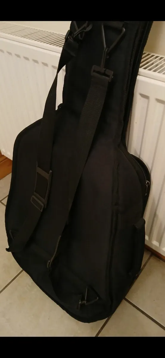 Fender padded guitar case - Image 2