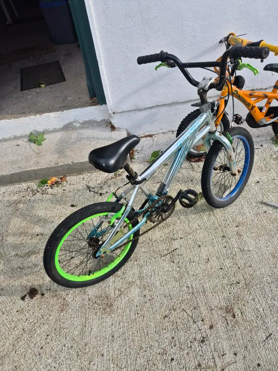 Kids bike - Image 3