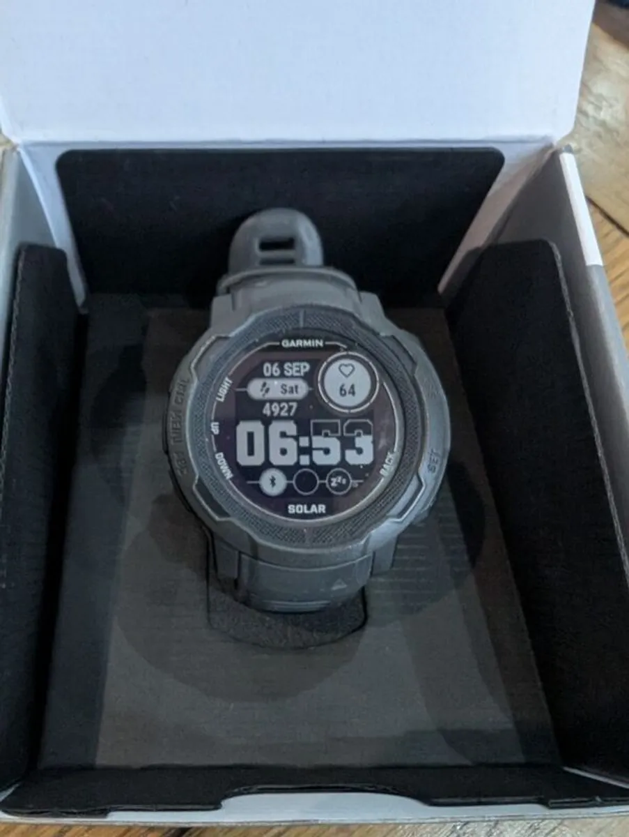 Garmin instinct 2 solar 49mm - Image 1