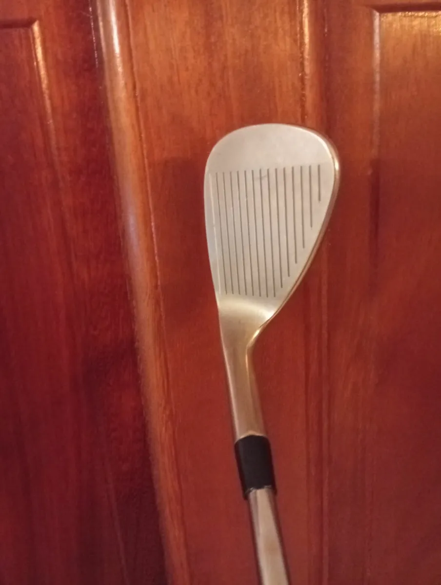 Ping Tour-W 52 degree 12 bounce Wedge As New - Image 3