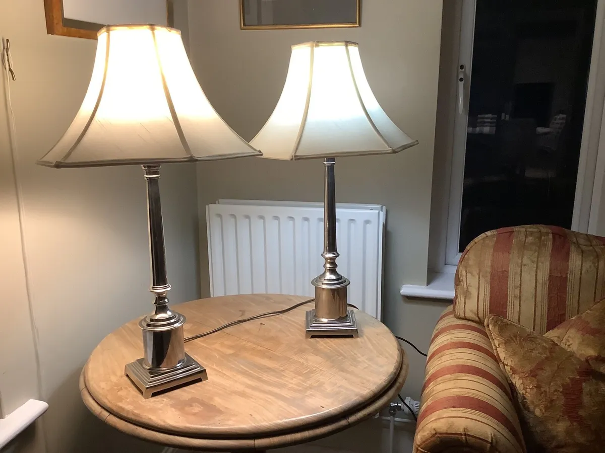 Mid Century Pair of Chrome Pillar - Image 1