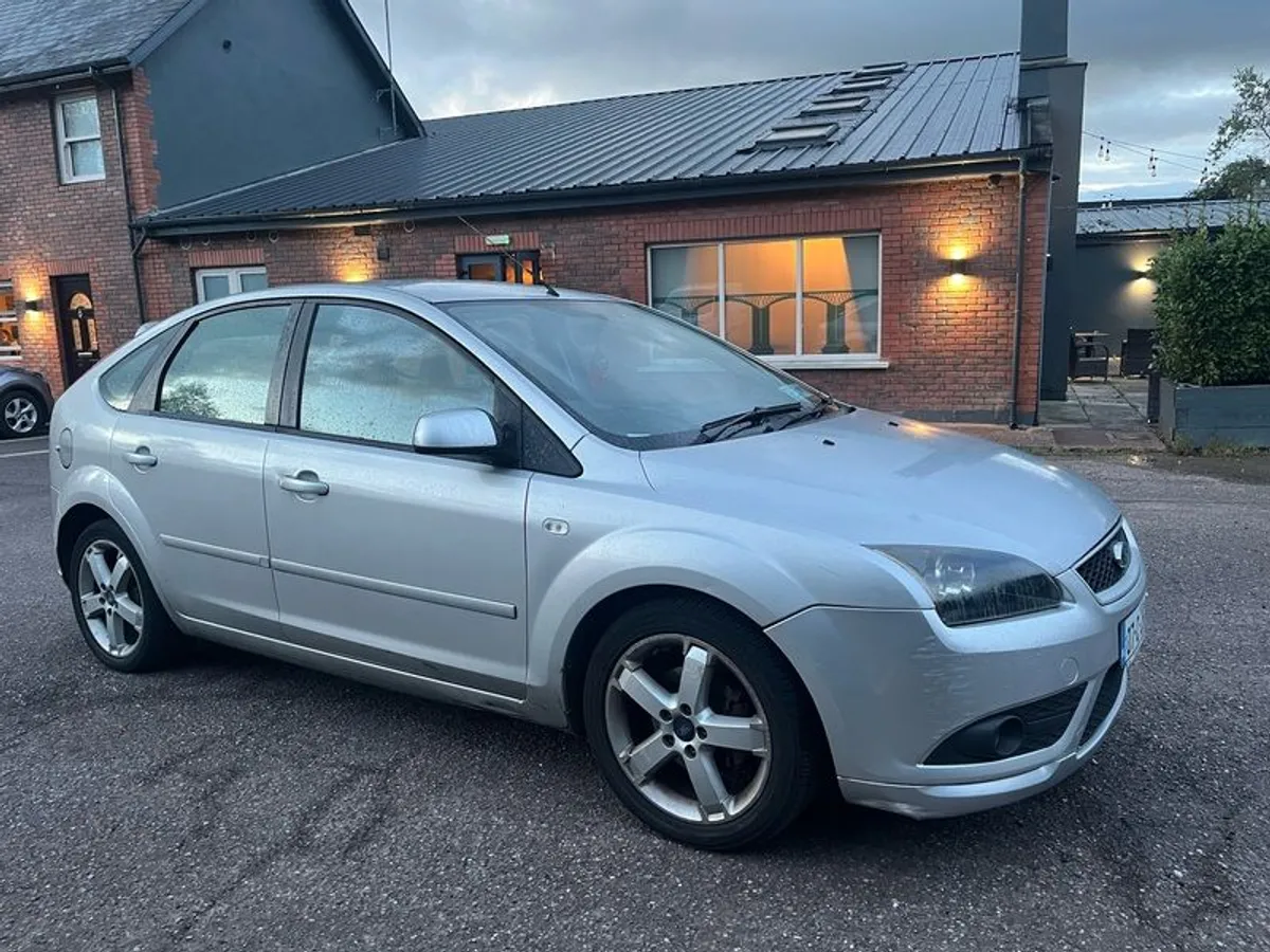 Ford focus 1.4 petrol NCT READ AD - Image 4