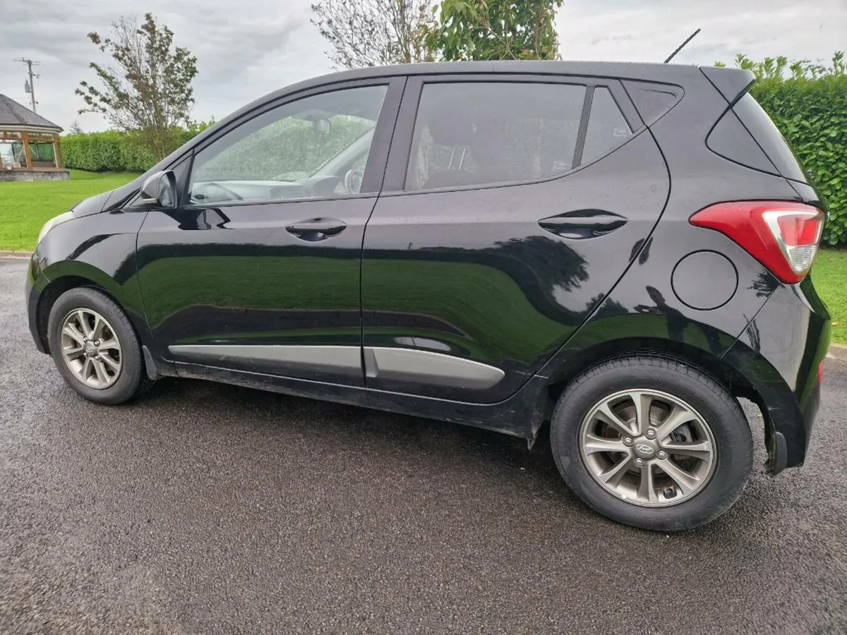 Low Mileage Car - Image 2