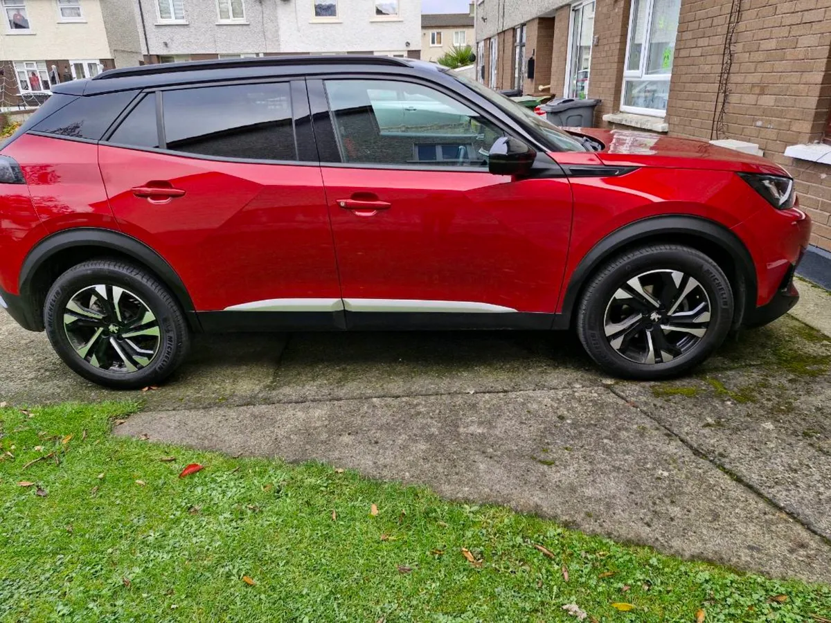 Peugeot 2008 1.2 - Image 2