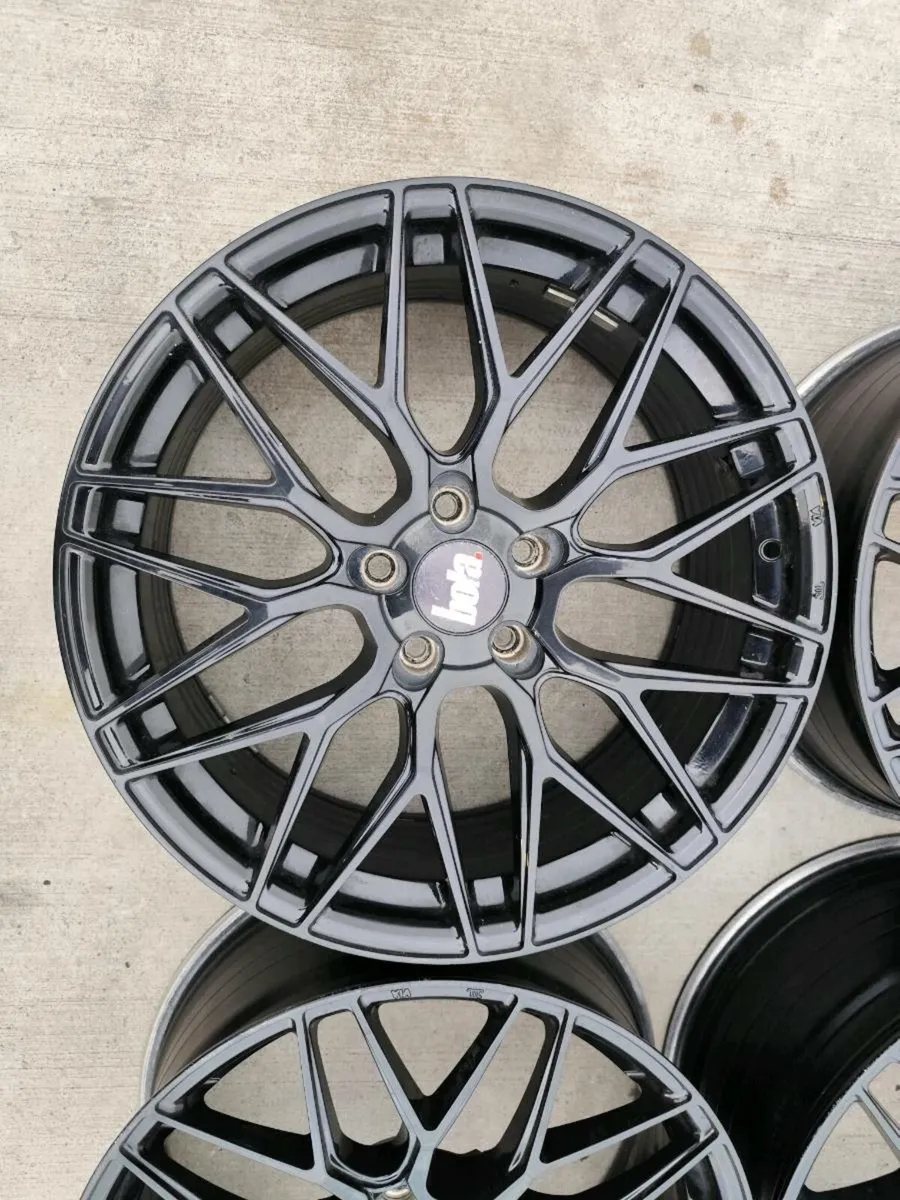 19" Black 5x114,3 alloy wheels - Image 2