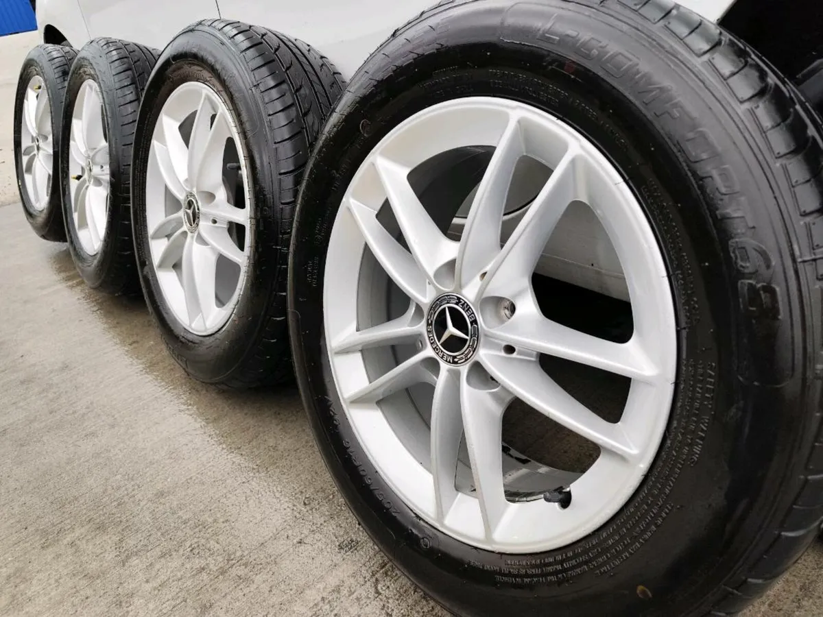 Mercedes alloy wheels in excellent condition - Image 1