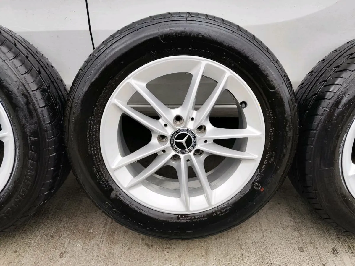 Mercedes alloy wheels in excellent condition - Image 3