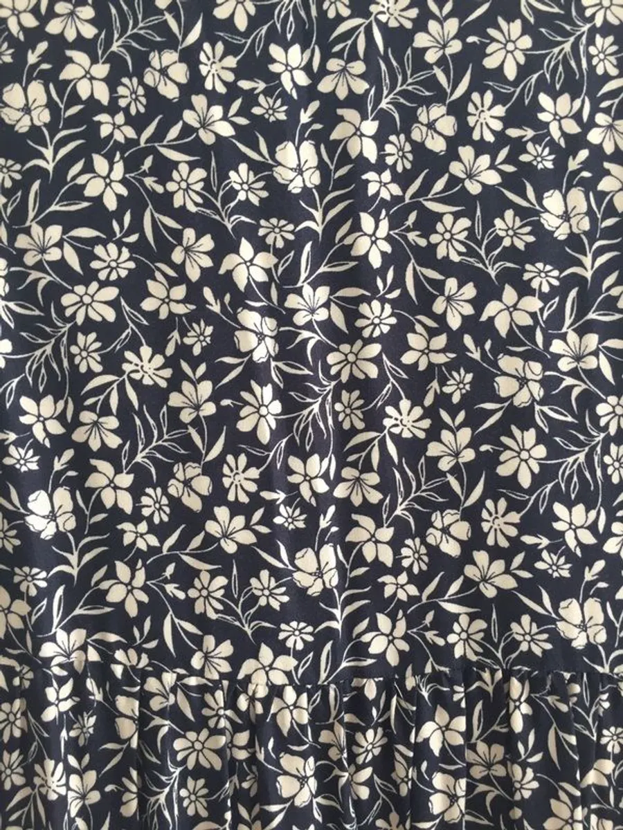 Brand New Ladies Dresses / Jumpsuit: Size 10 Lots To Choose From - Image 3