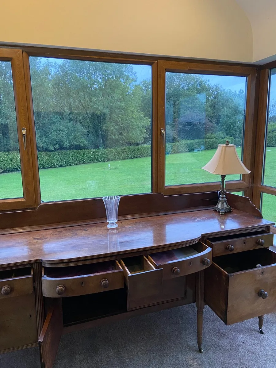 Grand Irish Hunt buffet serving sideboard - Image 4