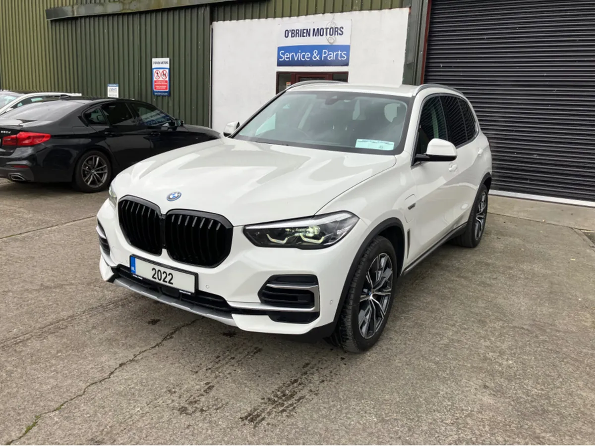 BMW X5 XDRIVE45E XLINE PLUS AUTO - Image 3