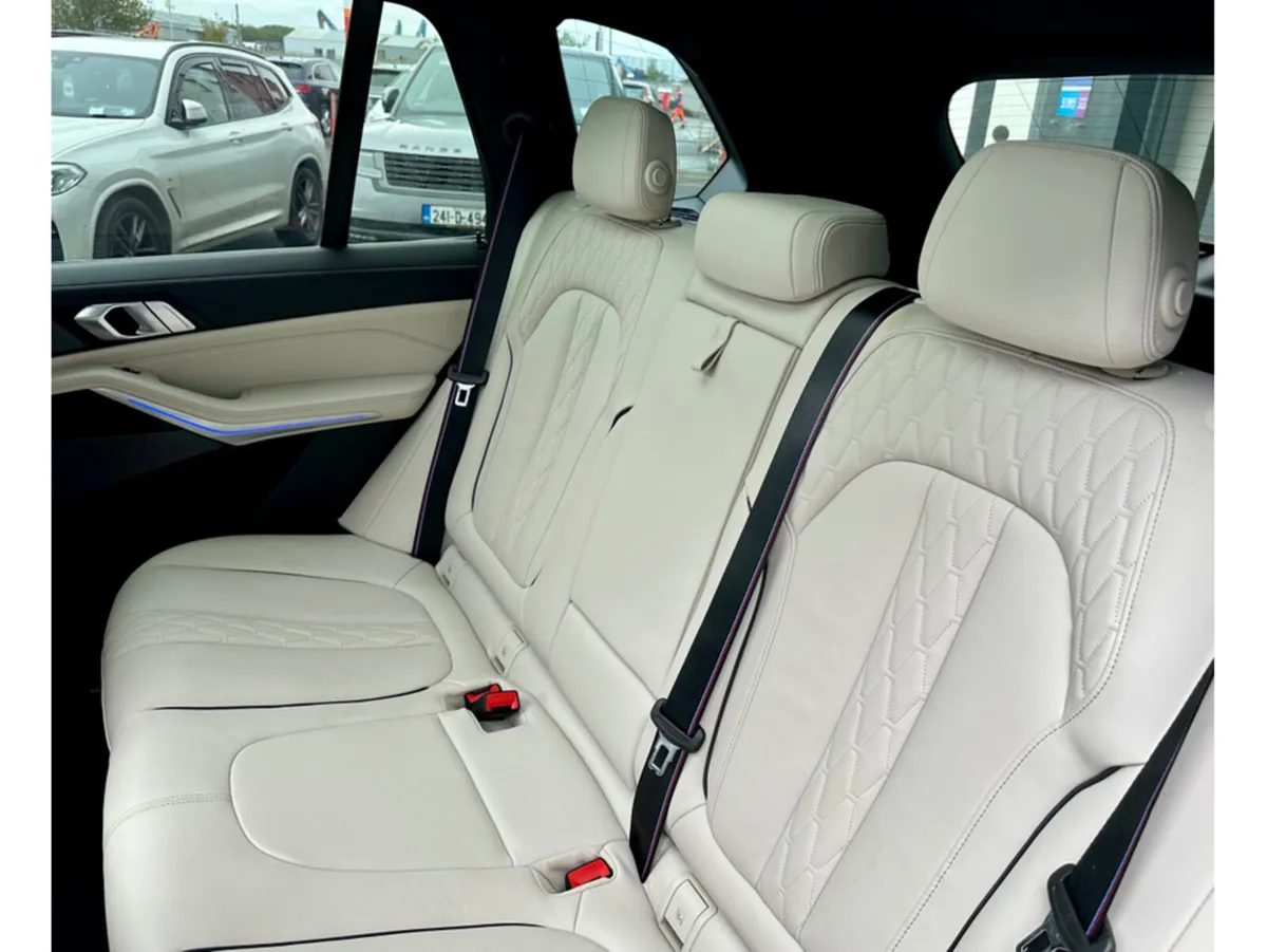 BMW X5 XDRIVE50E M SPORT AUTO - Image 4