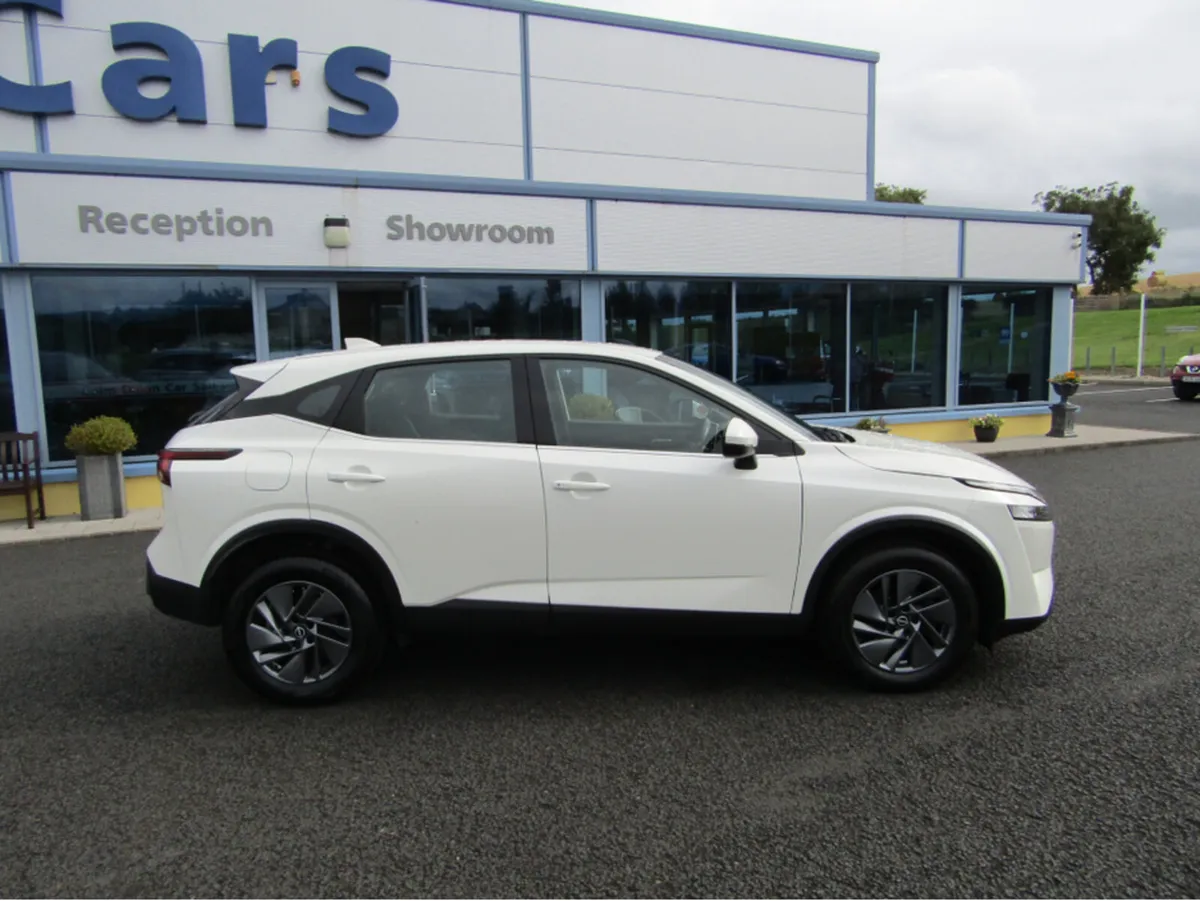 Nissan Qashqai ACENTA PREMIUM DIG-T - Image 3
