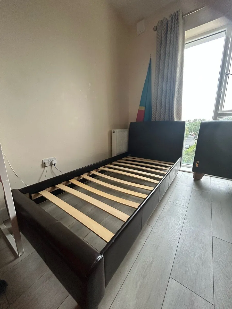 Single bed - Image 3