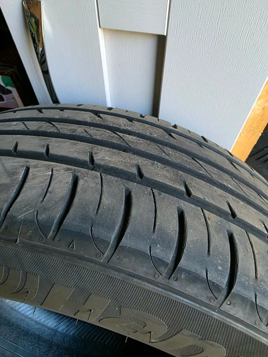 Tyres HANKOK 235/55 R19 - Image 4