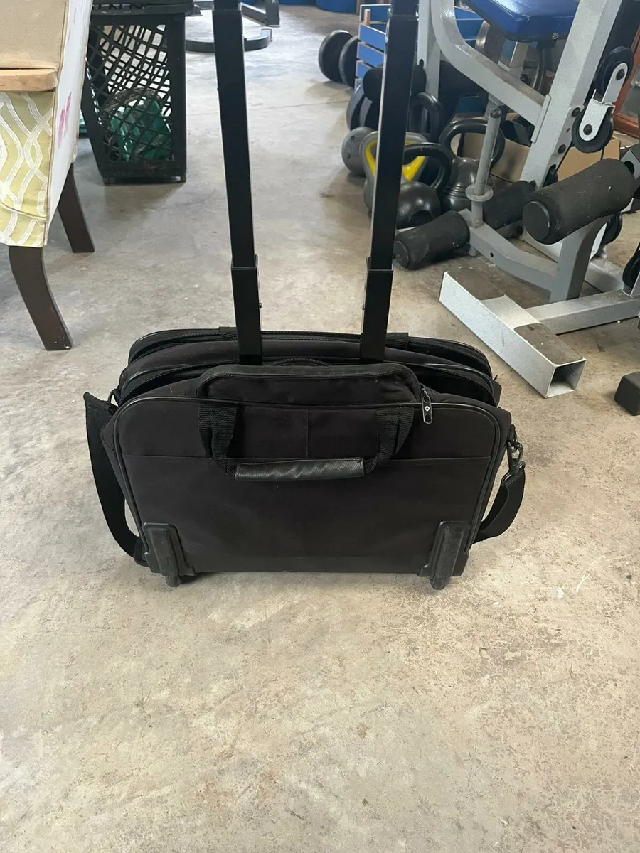Samsung Rolling Shoulder Bag - Image 1