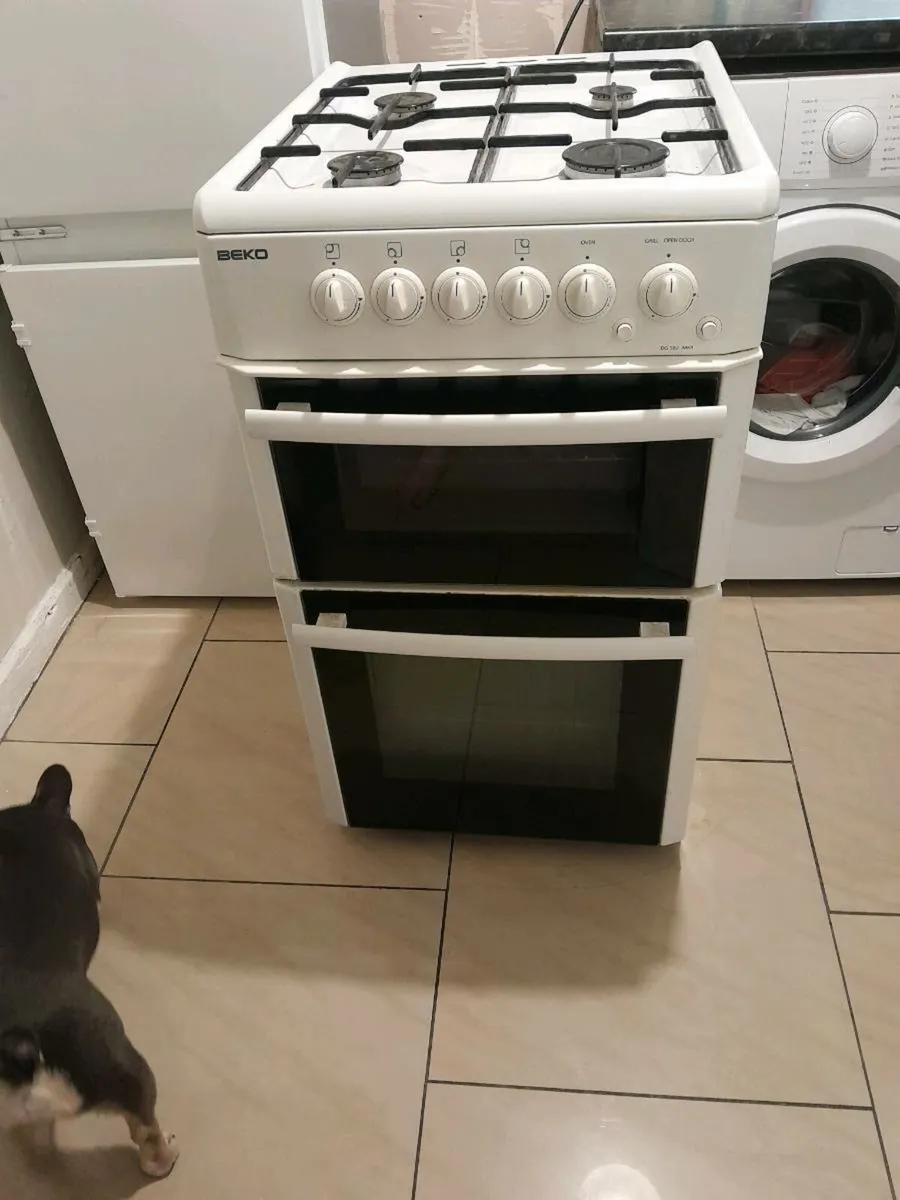 Gas cooker - Image 1