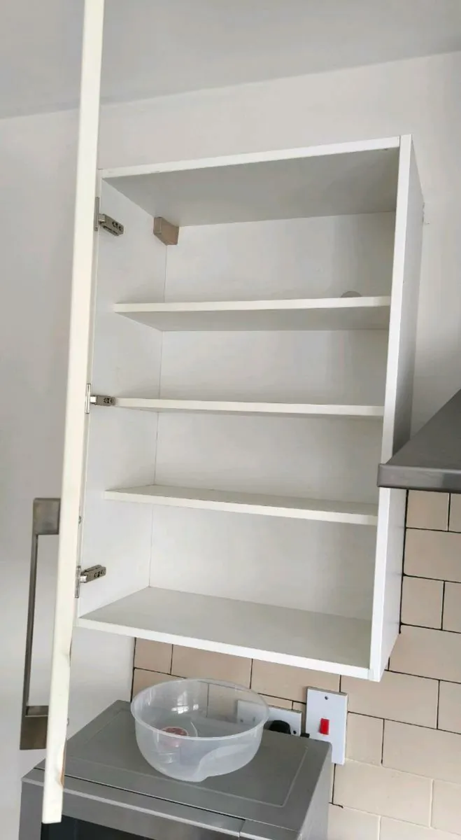 Kitchen - Image 4