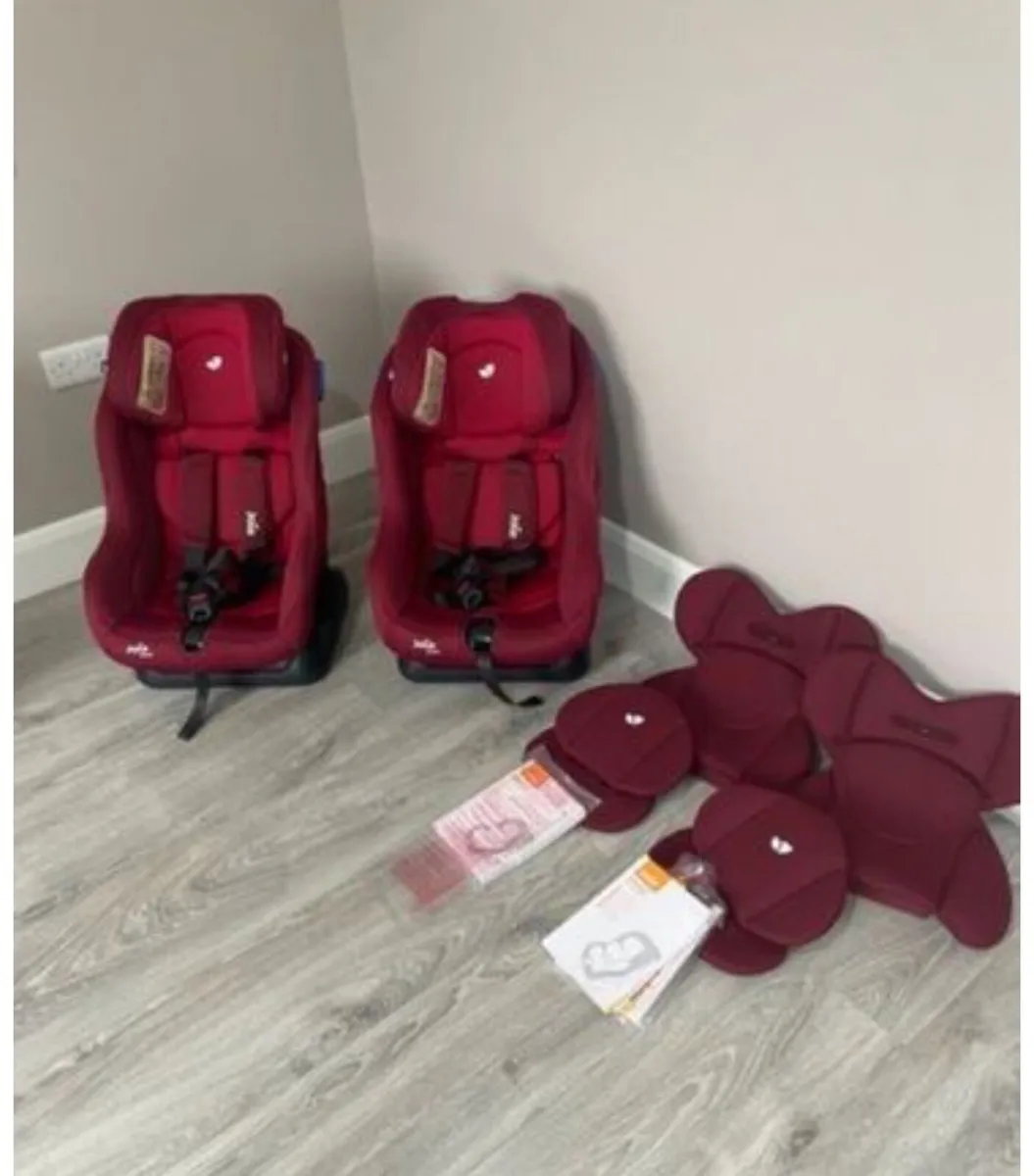 Joie Stedi car seats - Image 2