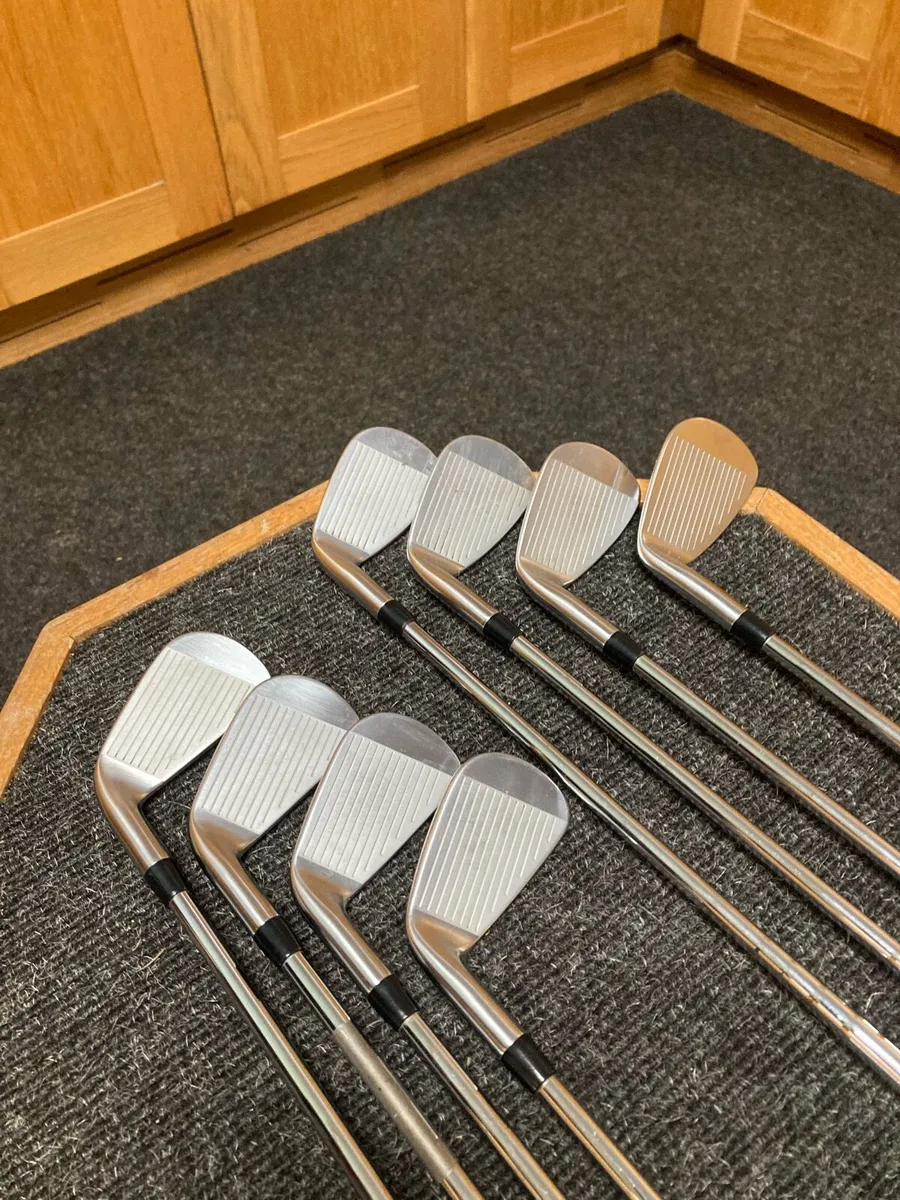 Titleist T200 irons 4-pw +48 - Image 2