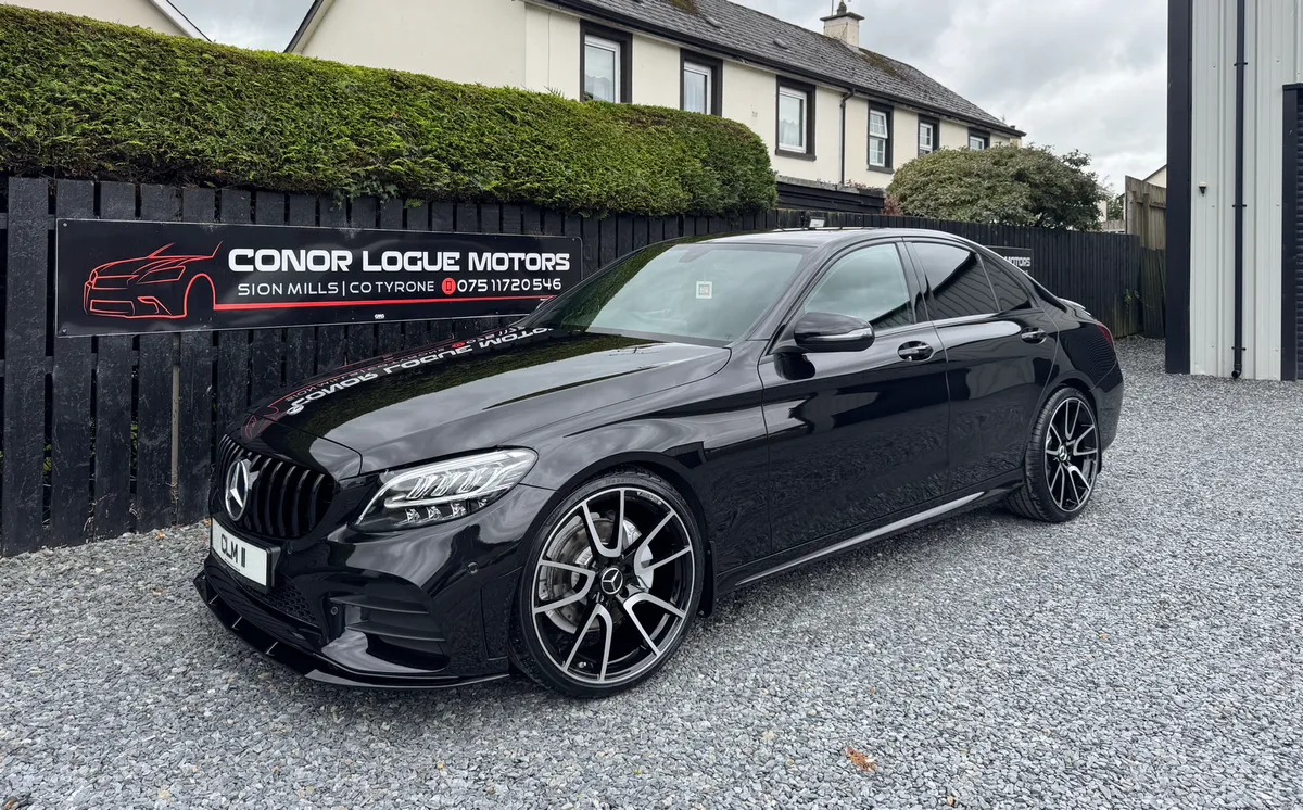 2018 182 Mercedes C220 AMG Line Auto Night Edition - Image 3