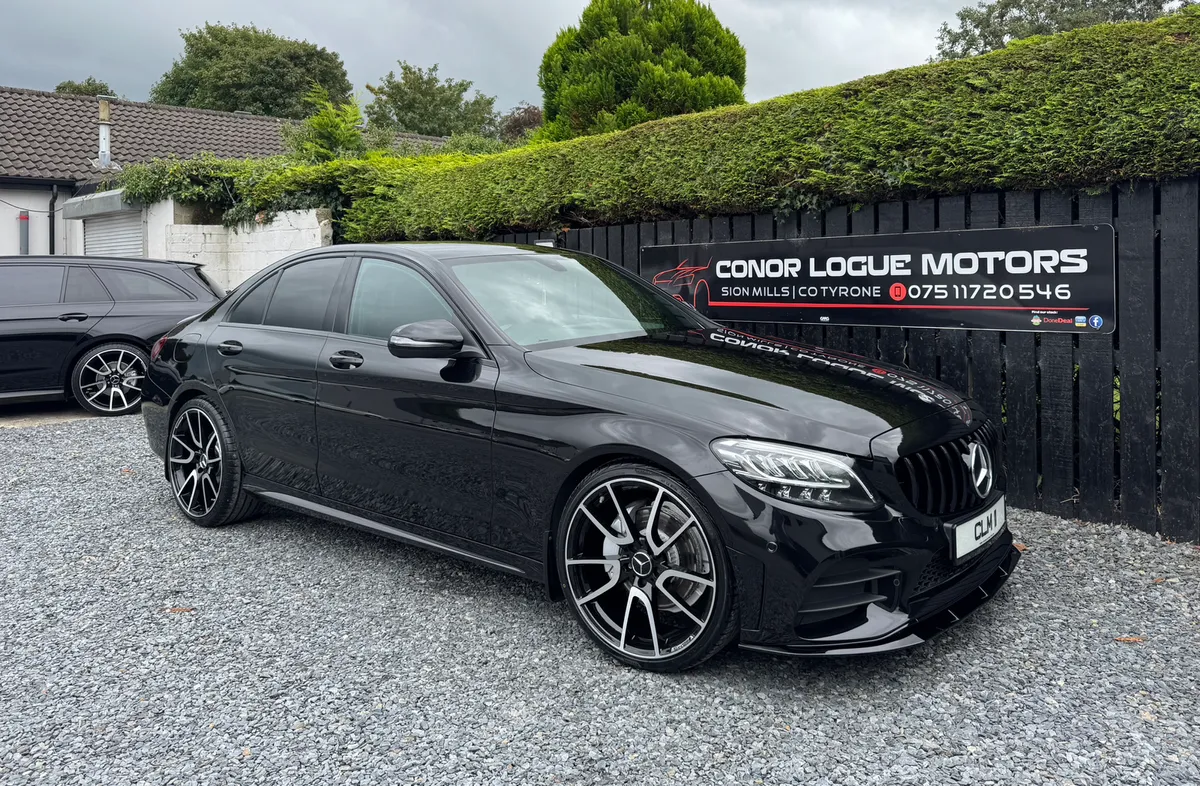 2018 182 Mercedes C220 AMG Line Auto Night Edition - Image 4
