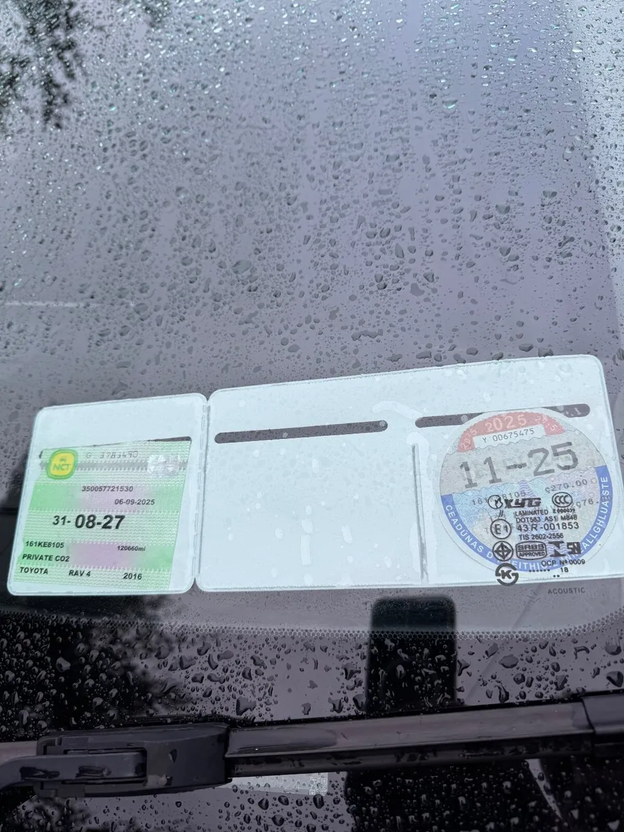 car - Image 2