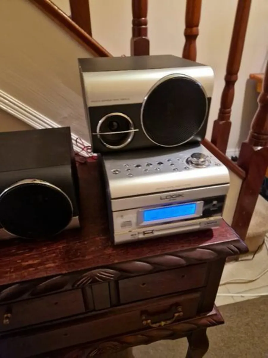 Logik LM100U Hifi Music Stereo System with Remote - Image 1