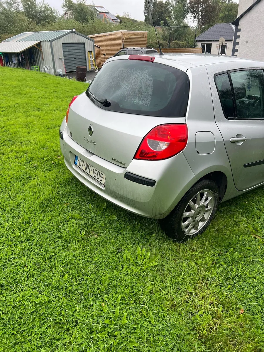 Renault clio - Image 3