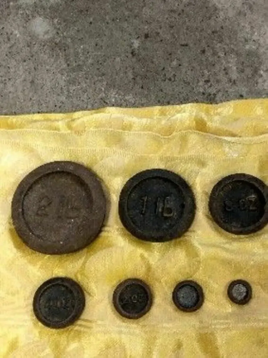 7. Antique shop cast weights - Image 1