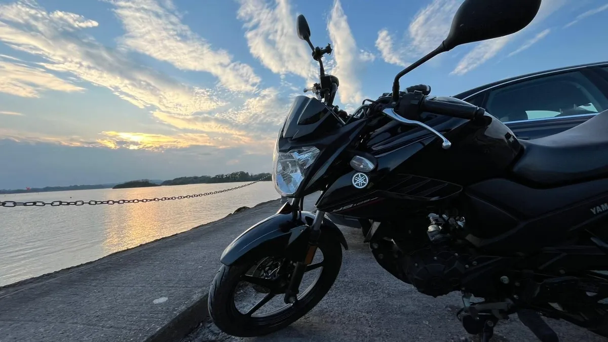Yamaha YS125 - Image 1