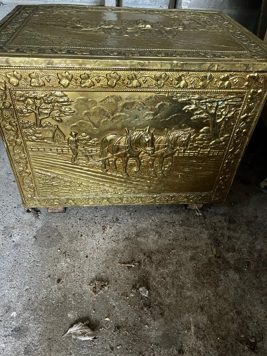 Brass log box - Image 2