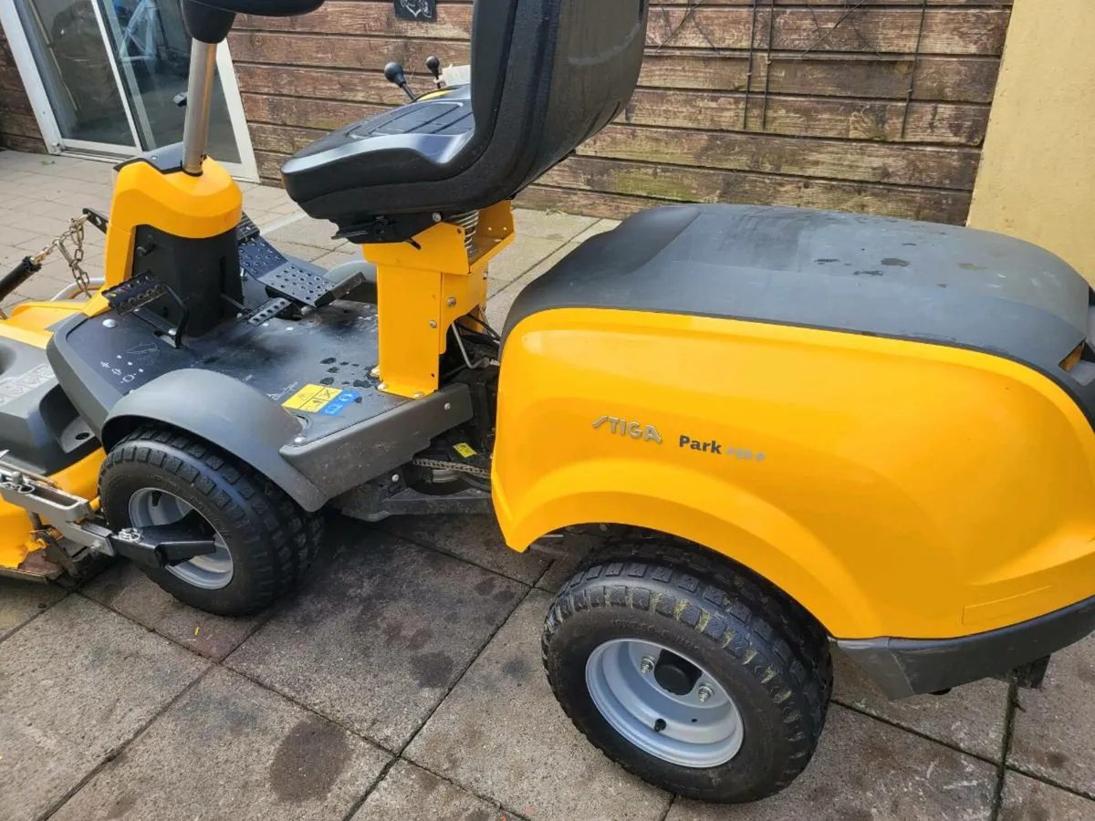 2016 stiga Park 20hp 420 pro - Image 4
