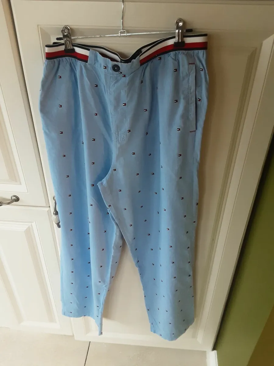 Mens selection of pyjamas - Image 3