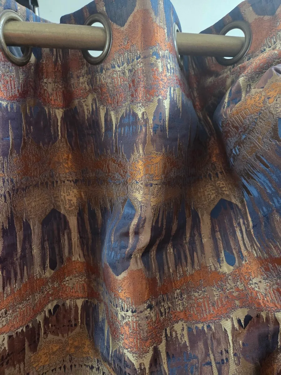 Curtains - Image 1