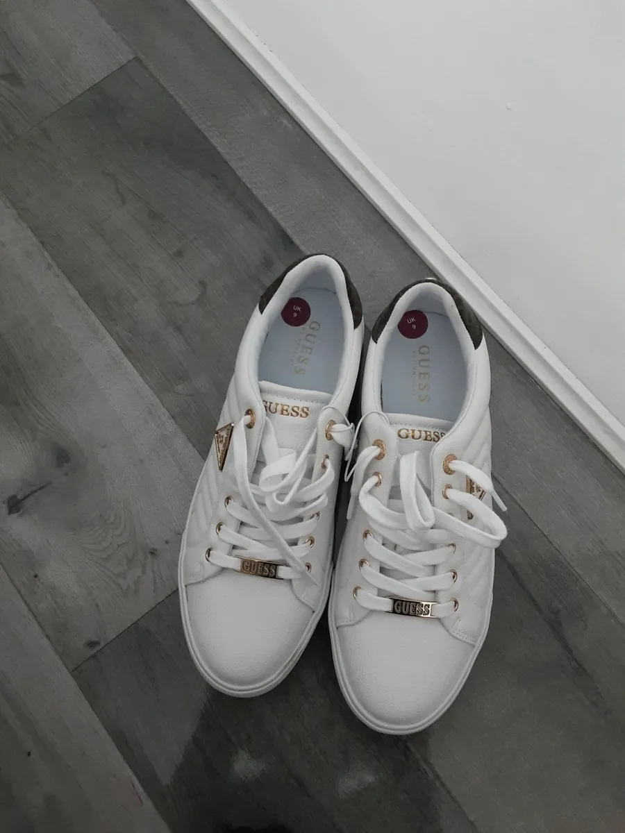 Ladies white Guess runners - Image 3