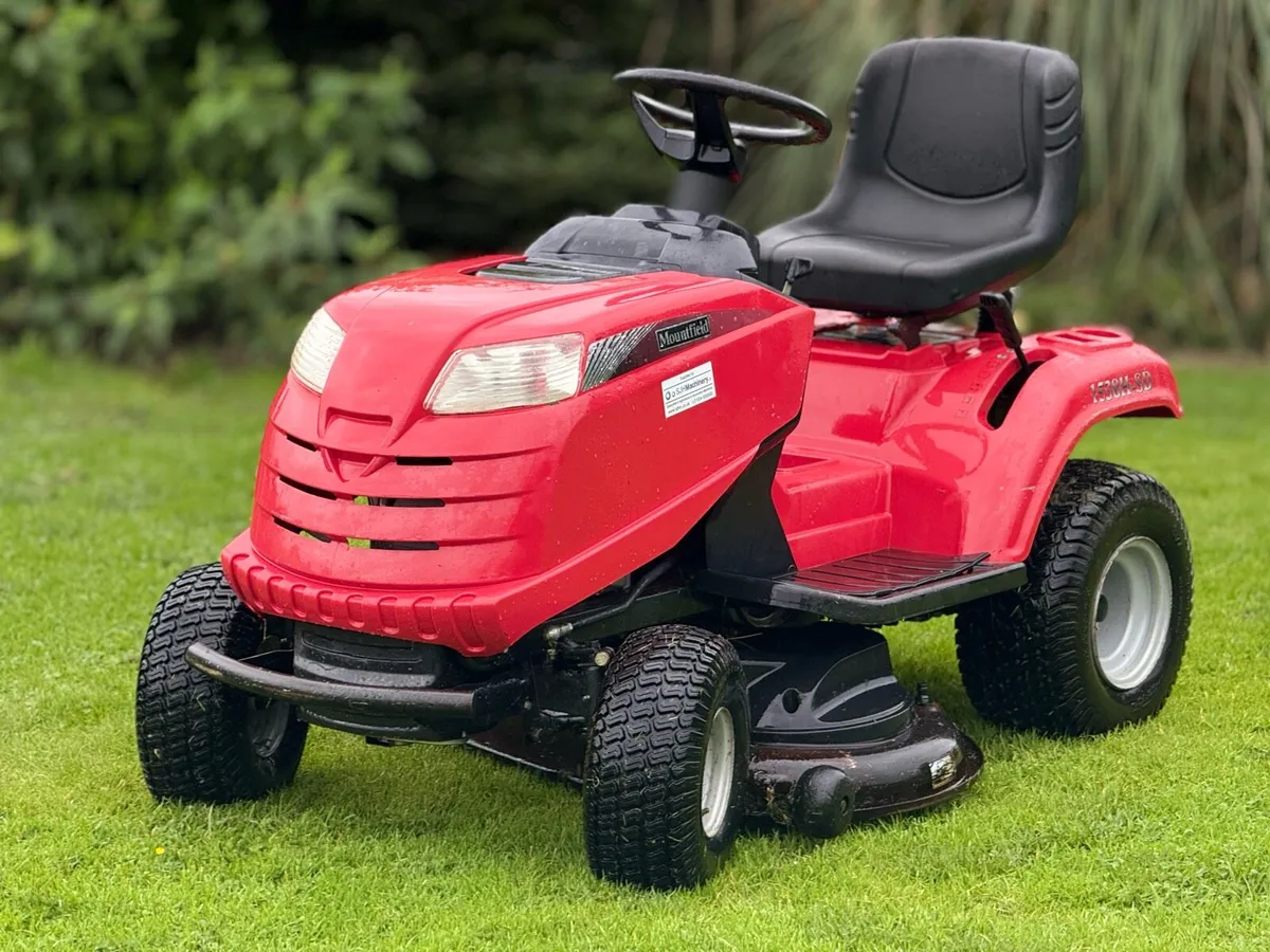 Moundfield RideOn lawnmower MULCHER - Image 1