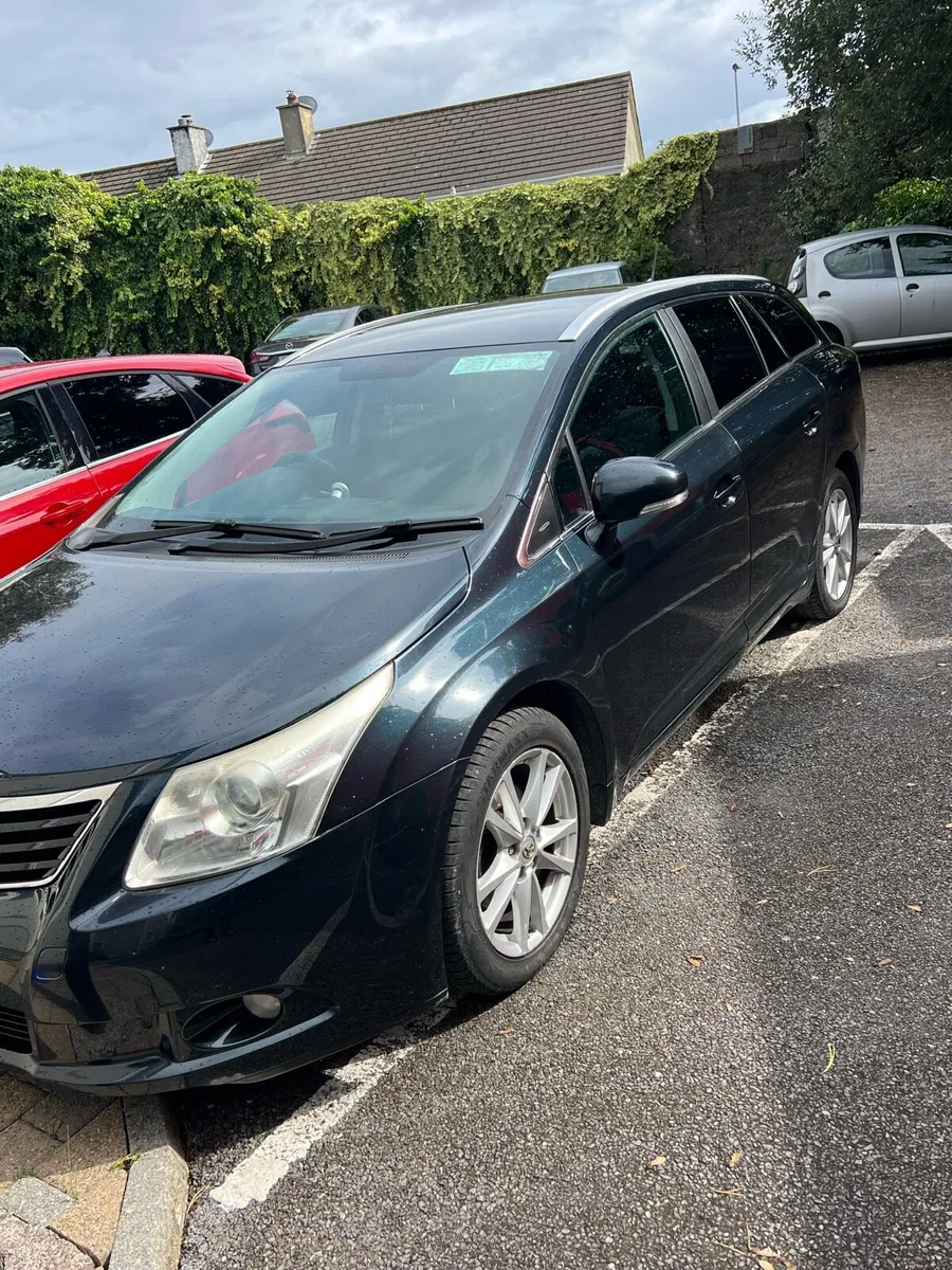 Toyota Avensis - Image 1