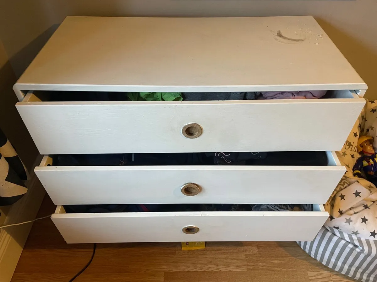 Chest of drawers - Image 3
