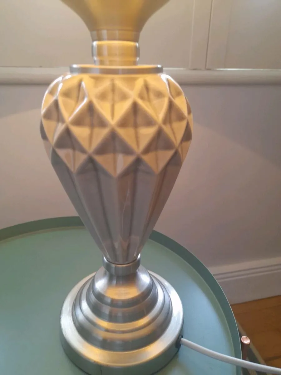 TABLE LAMPS X 2 - Image 4
