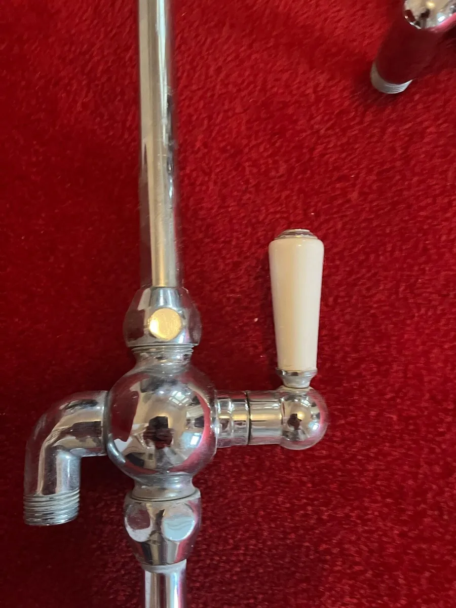 Shower and bath accessories - Image 3