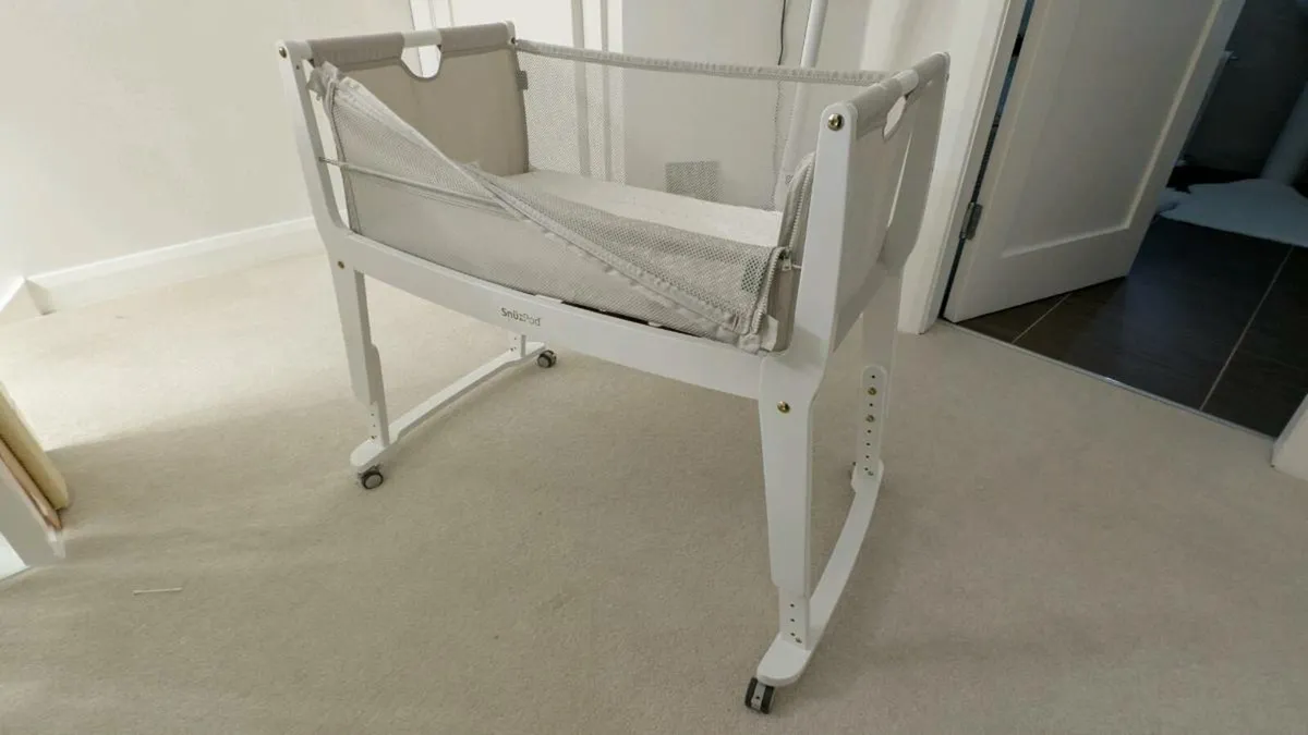 Snuzpod Studio Bedside Crib- Paris - Image 3