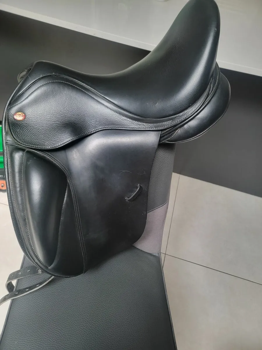 Horse saddle - Image 4