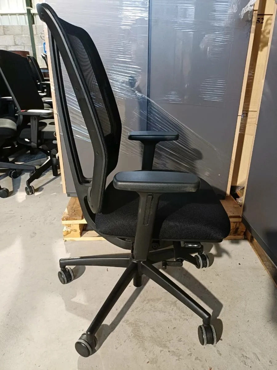 Office Chairs - As New - Image 4