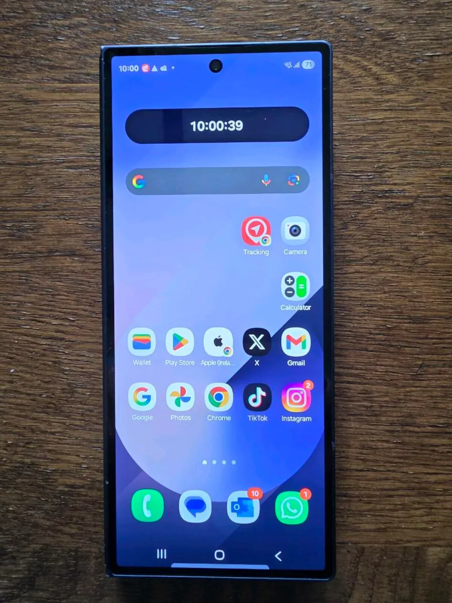 Samsung Galaxy z fold 6 - Image 1
