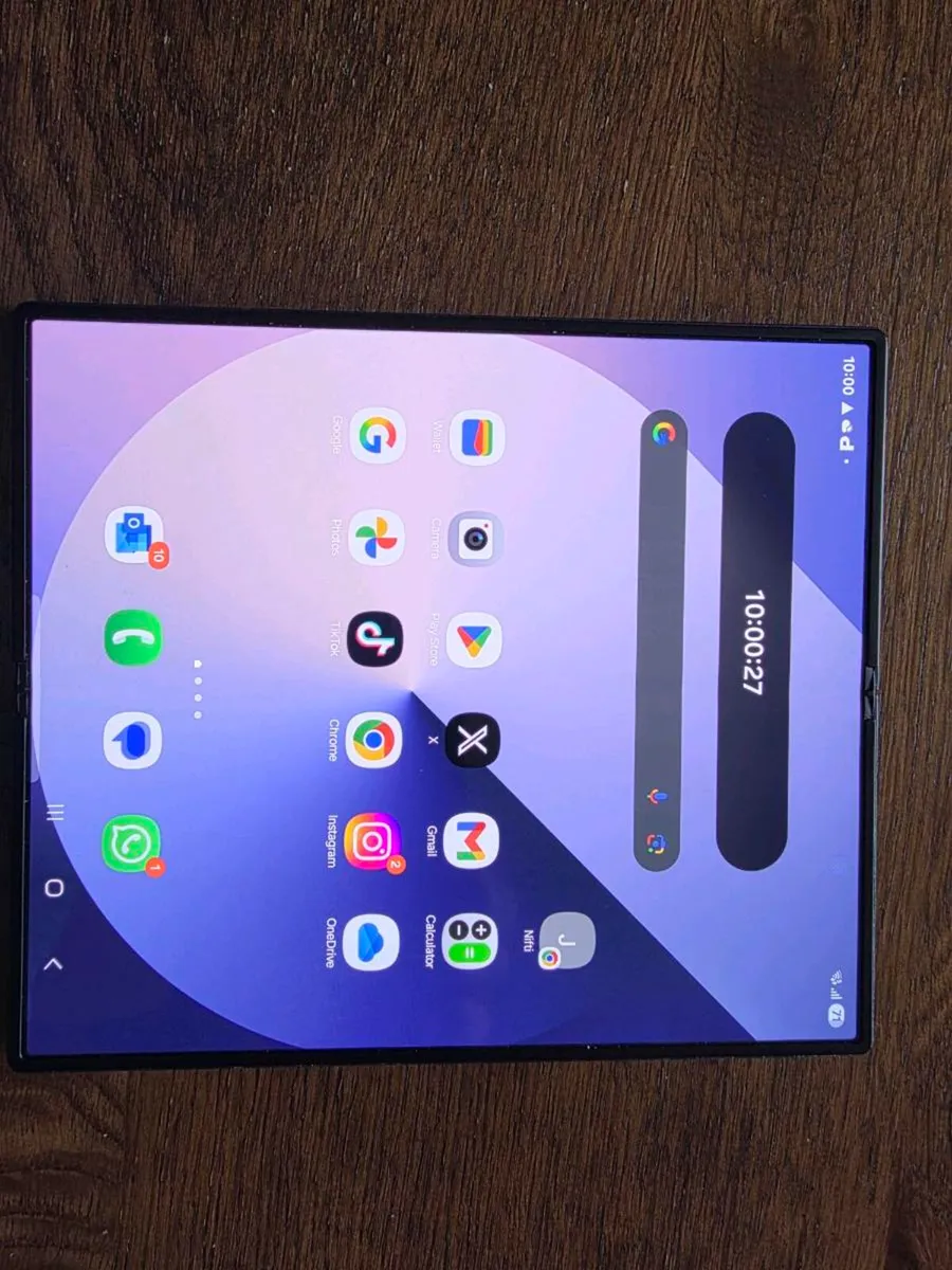 Samsung Galaxy z fold 6 - Image 2
