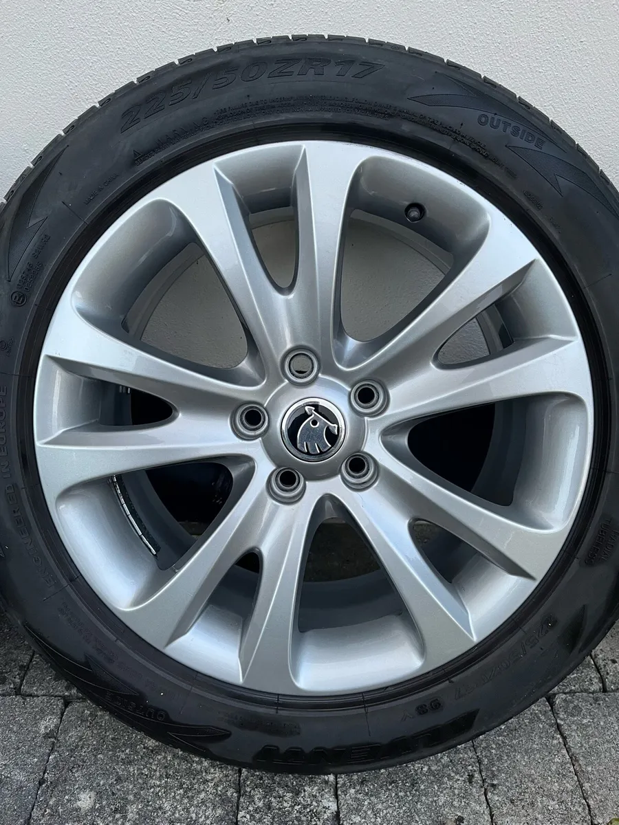 Skoda VW Audi Seat Alloys 225/50/17 or 225/45/17 - Image 1